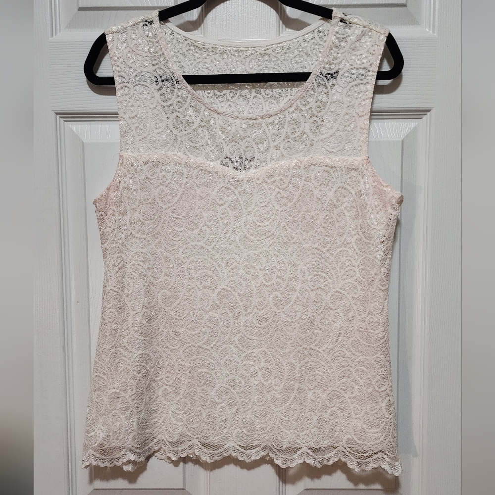 Roz & Ali Elegant Lace Sleeveless Top